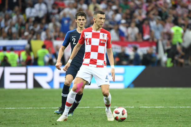 球队始终处 球队始终处