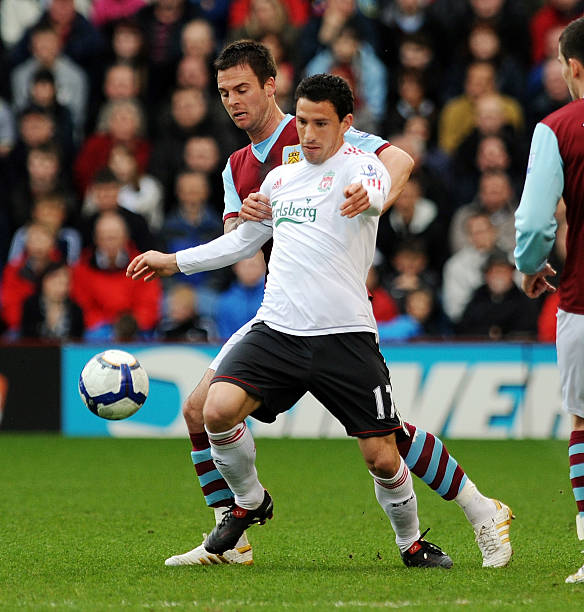 它要求我們 它要求我們