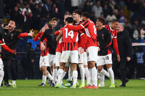 续缺席4届 续缺席4届